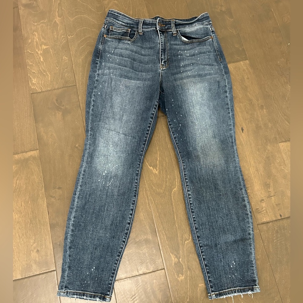 Judy Blue Women's Plus Size 14W Distressed Blue Jeans Boyfriend Fit